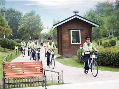 自行車(chē)巡邏